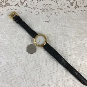 Vintage FENDI 300L18k Gold Plated Swiss Watch Fendi | Accessories | Vintage Fendi 30l8k Gold Plated Swiss  main image 4